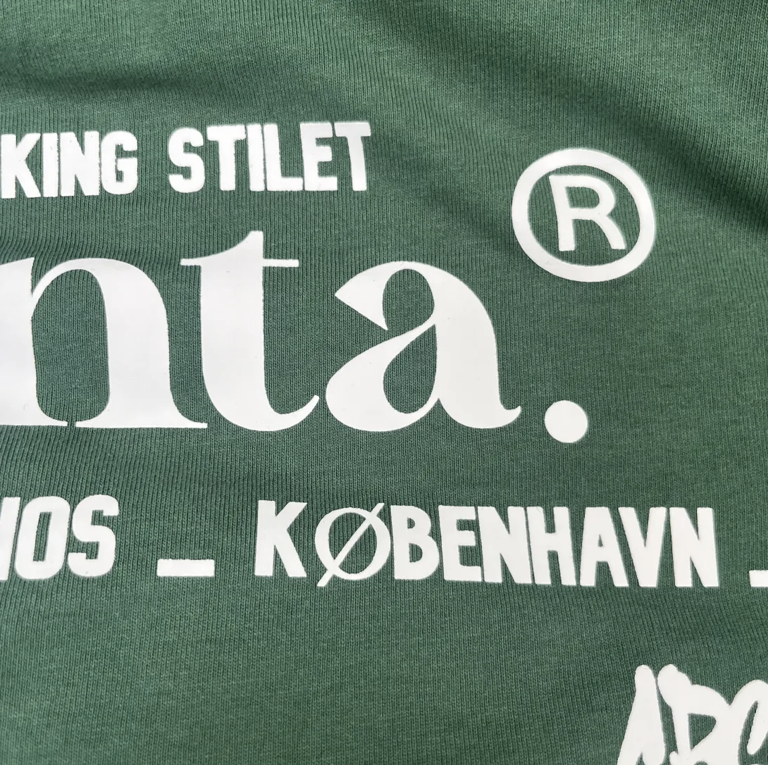 CLASSIC TEE - mentastudios