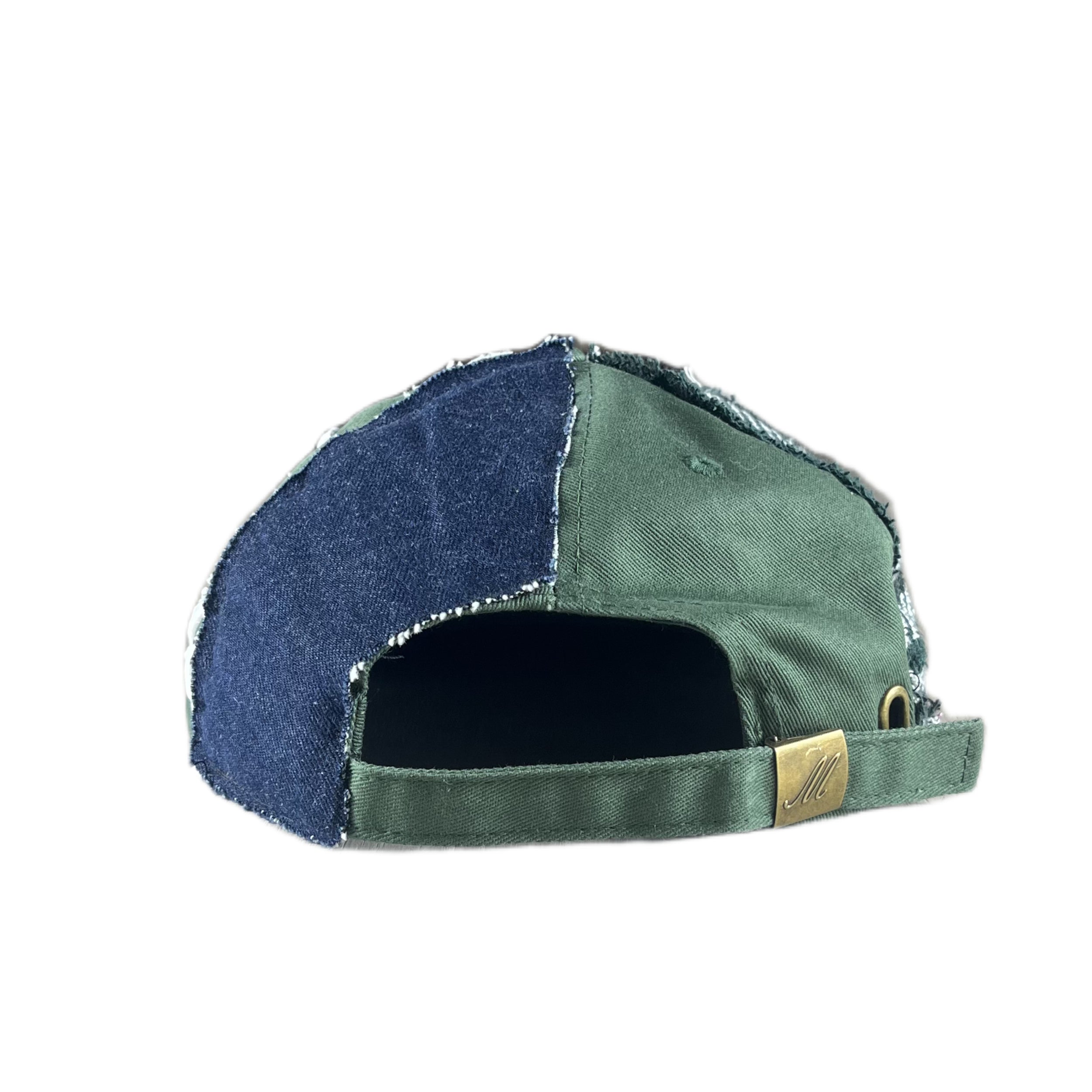 07 / PANELED CAP W. PINS