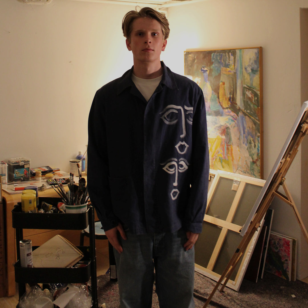 01 / FACES OVERSHIRT